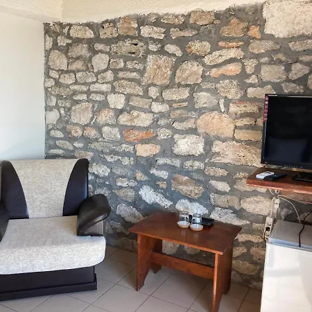 Prison De La Mer Vila Două Mai