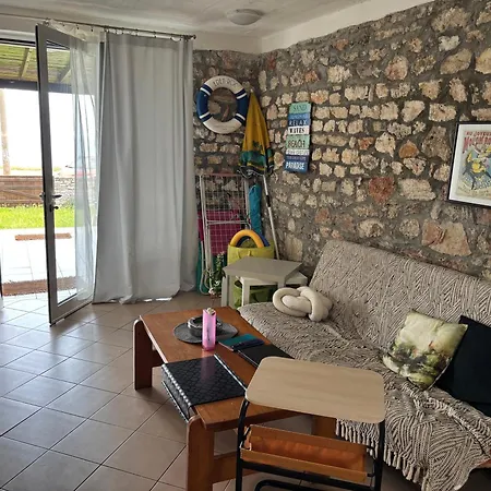 Casa Marii Beachfront In Βίλα *