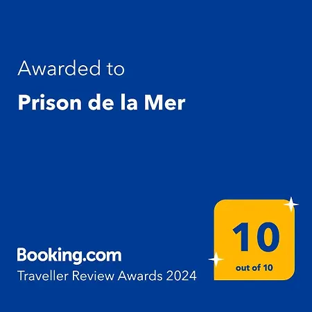 Prison De La - Beachfront * Două Mai
