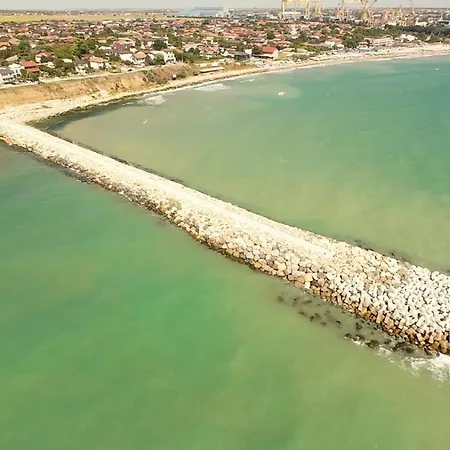 Casa Marii Beachfront In Villa *