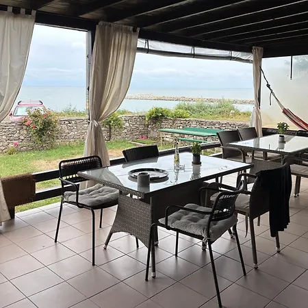 Casa Marii Beachfront In