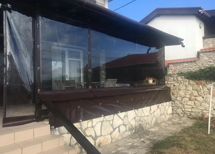 Prison De La Доуэ-Май